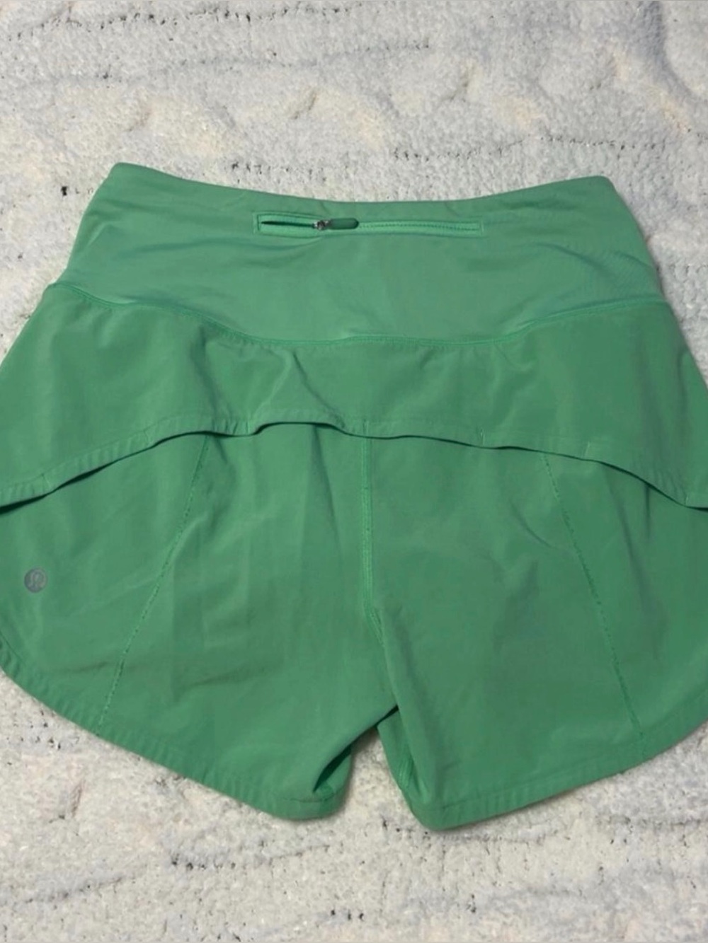 Lululemon Az 2 shorts